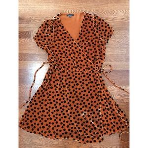 Madewell velvet wrap dress in spotted leopard